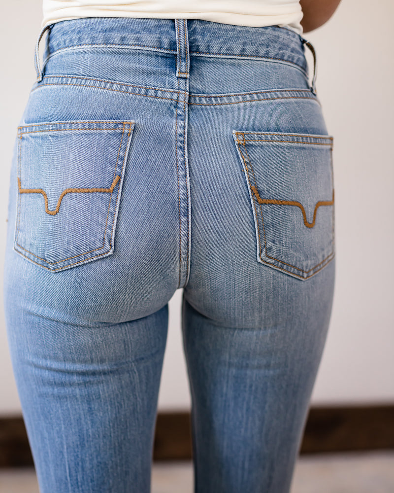 Kimes - Jennifer Light Wash